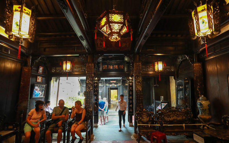 Nhà cổ tấn ký