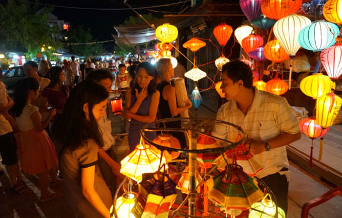 Chợ đ&ecirc;m hội an